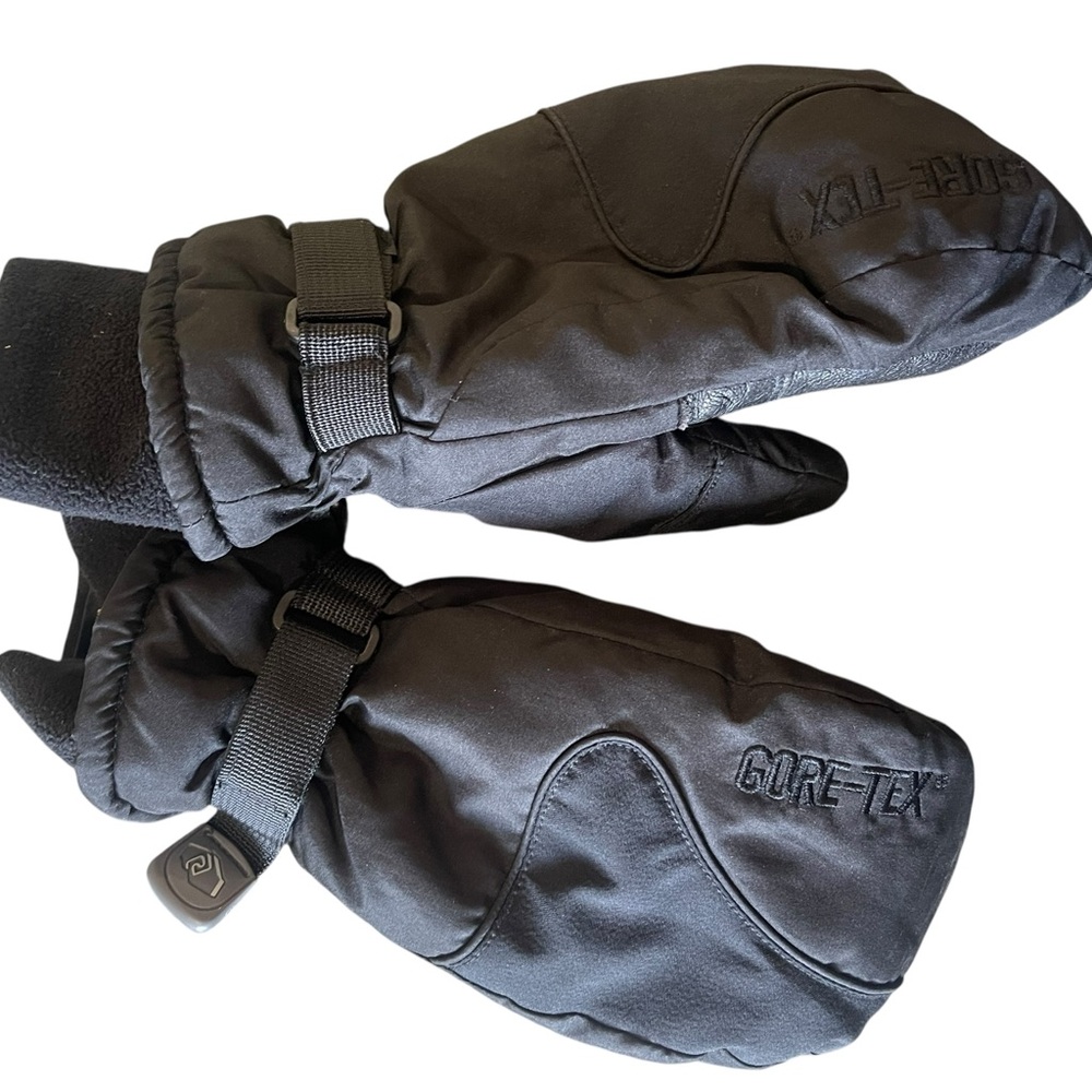 GORE-TEX Black Winter Mittens